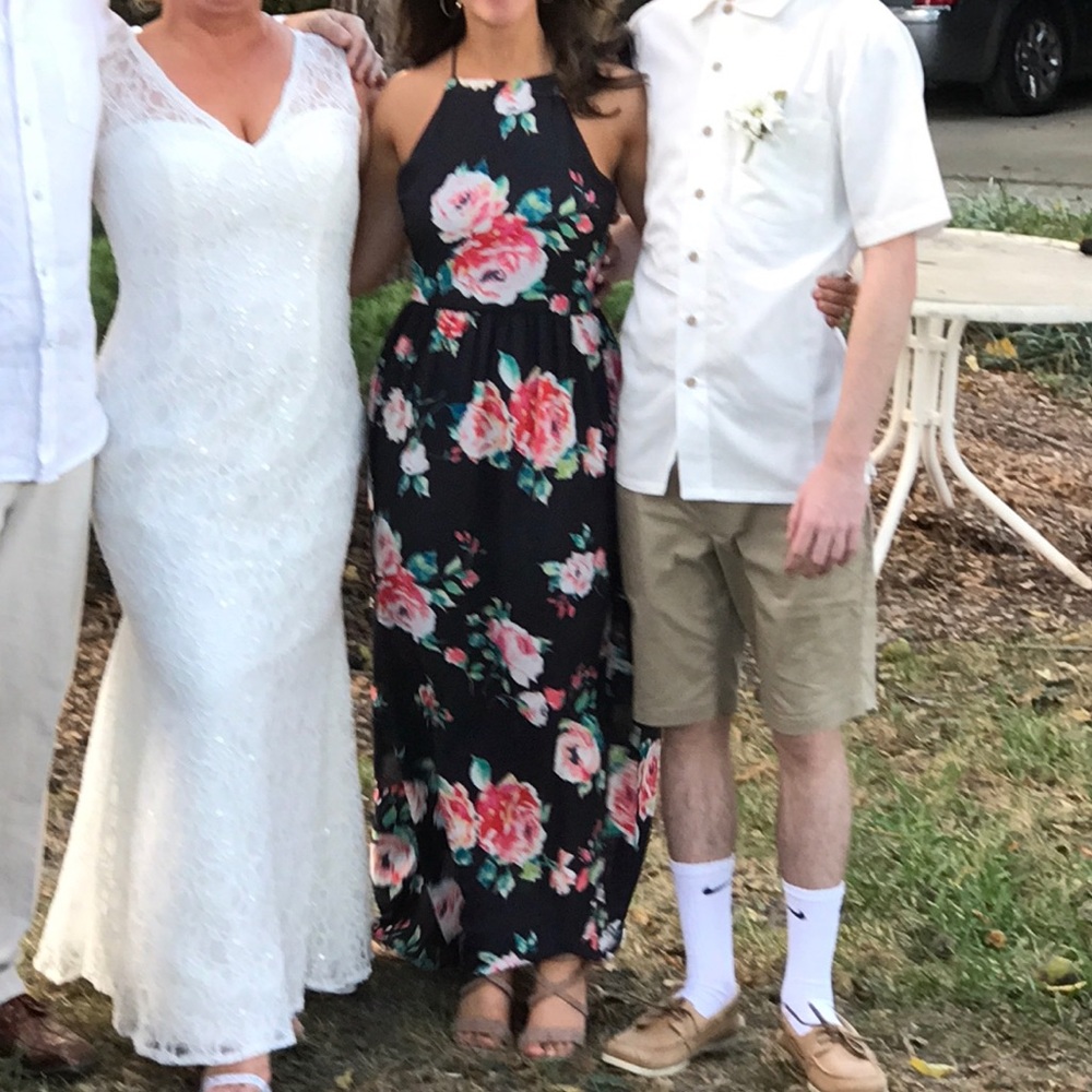 BEAU TISSU halter floral maxi dress